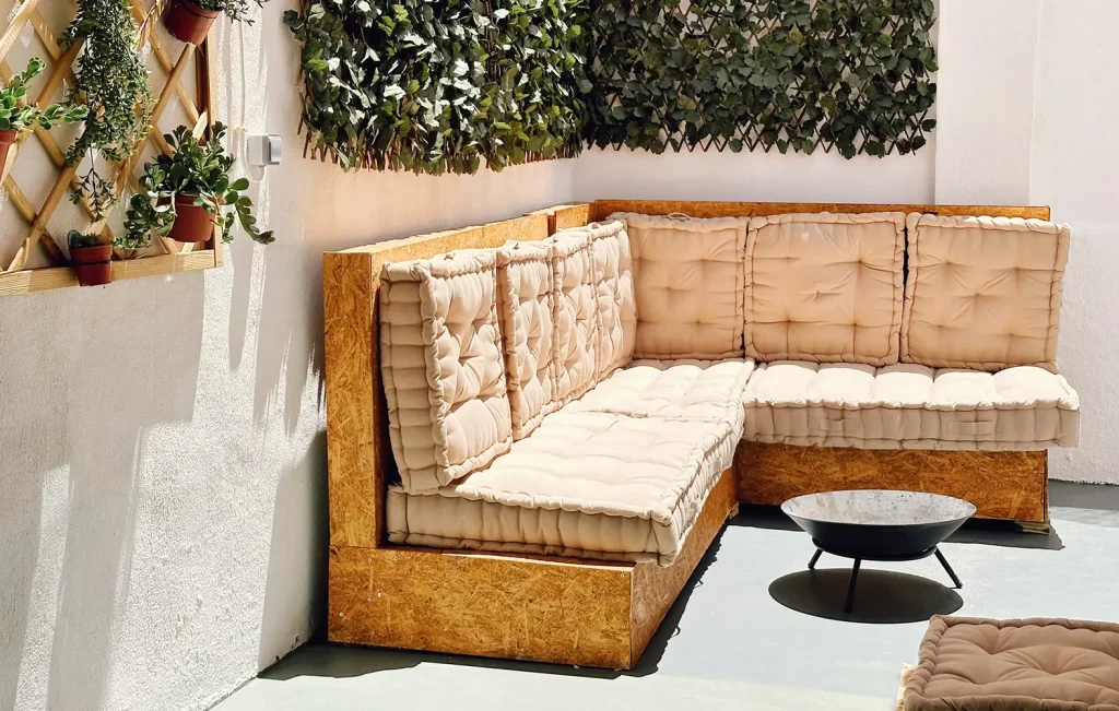 Happy-Coincidences-by-the-sea-areas-comuns3