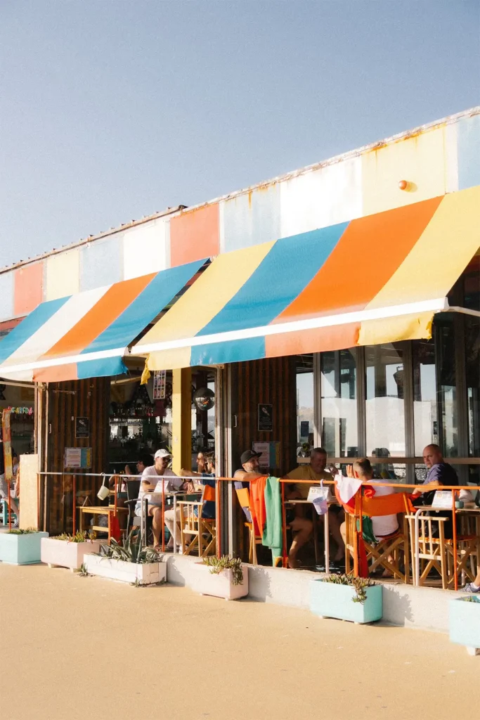 Happy Coincidences-surf-house-1