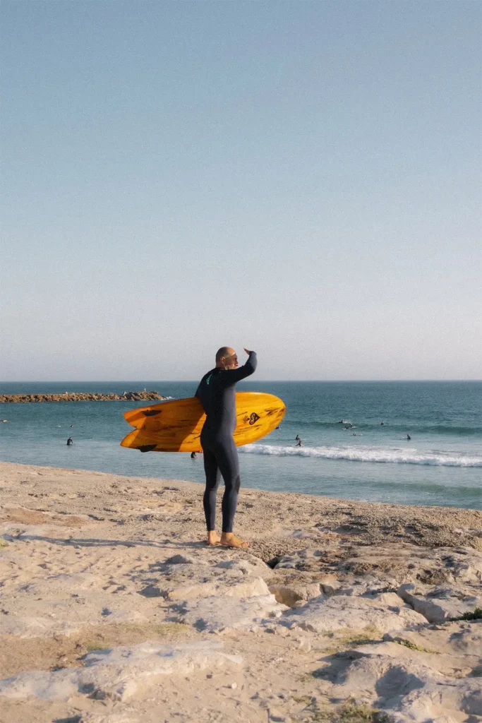 Happy Coincidences-surf-house-2