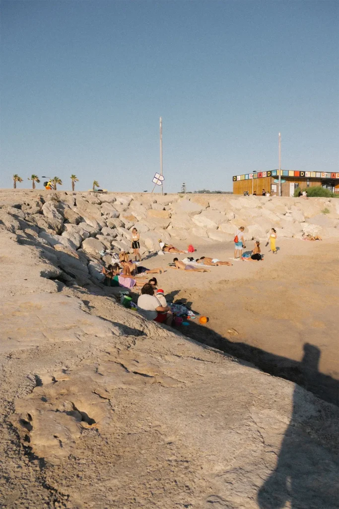 Happy Coincidences-surf-house-3